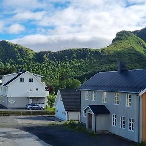 Apartment In Stamsund Exterior photo