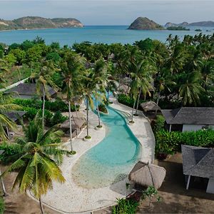 Hotel Kuara Lombok Bumbang Exterior photo