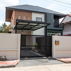 88Villa - Modern Pool Home Chiang Mai Exterior photo