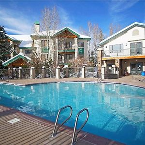 Heated Pool, Private Washer & Dryer, Ski In, Ski Out, Just Remodeled Villa Steamboat Springs Exterior photo