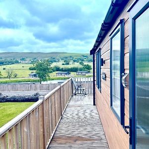 Lake View At Pendle View Holiday Park Bb7 4Dh Villa Clitheroe Exterior photo