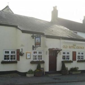 Hotel The Old Royal George Ainderby Steeple Exterior photo