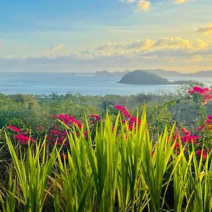 Hotel Lobster Bay Lombok Awang Exterior photo