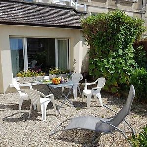 Nice Holiday Apartment 20 M From The Beach Arromanches Les Bains Exterior photo