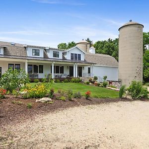 1836 Rustic Barn Retreat - Bar And Game Room - Tennis Court - Firepit Walworth Exterior photo