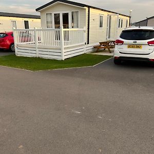 Hotel Christines Caravan J28 Kinmel Bay Exterior photo