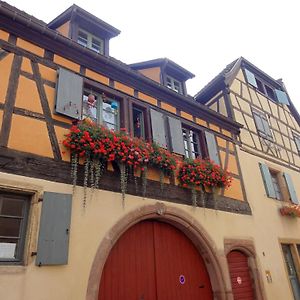 Apartamento Gite Traditionnel Au Centre Historique D'Eguisheim Exterior photo