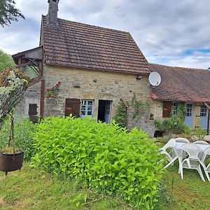 La Maison Des Renouillers Villa Eguilly Exterior photo