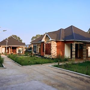 Orlando Cottages Arusha Exterior photo