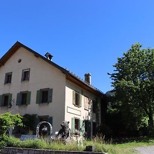 La Reine Des Pres Bed and Breakfast La Tine Exterior photo