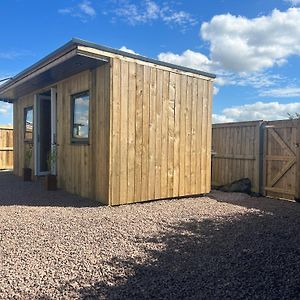 Hotel Maylands Farm Glamping Pod Hilperton Exterior photo