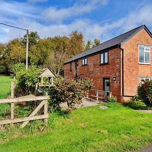 Finest Retreats - The Barn At Prowses Farm Villa Sampford Arundel Exterior photo