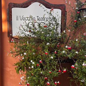 Il Vecchio Teatro Bed and Breakfast Biella Exterior photo