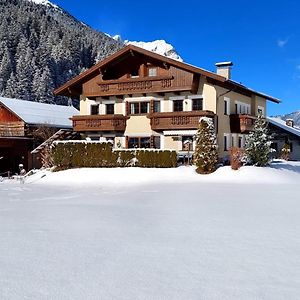 Apartamento Haus Bergfreund Sankt Leonhard im Pitztal Exterior photo