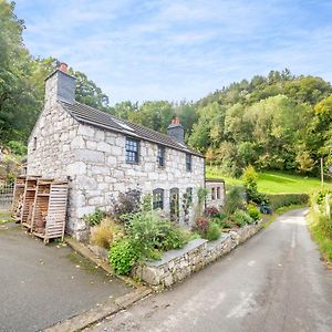 Yr Allt Villa Abergele Exterior photo