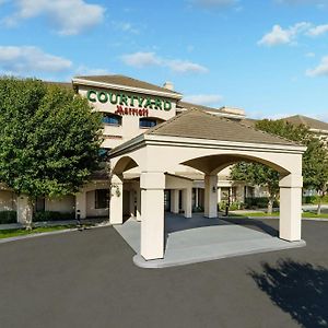 Hotel Courtyard By Marriott Salinas Monterey Exterior photo