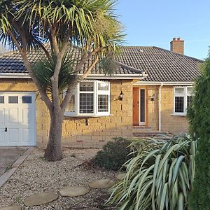 The Nook - Brighstone Villa Exterior photo