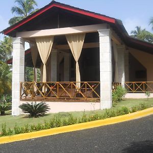 Tambora Beach Suites Punta Balandra Exterior photo