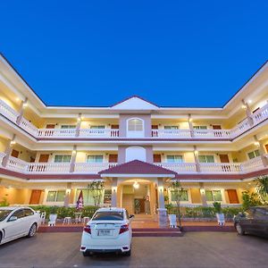 Hotel Nuntiya Terrace Udon Thani Exterior photo