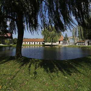 Domaine De Collen Bed and Breakfast Lépine Exterior photo