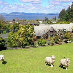 \u00BFCu\u00E1les son los mejores hoteles cerca de Wai-O-Tapu Thermal Wonderland? Rotorua Exterior photo