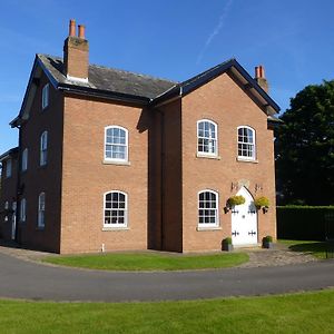 Manor House Farm Bed and Breakfast Rufford Exterior photo