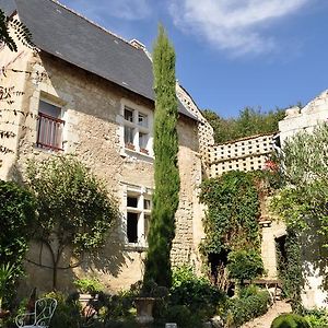 Le Carroy Brion Bed and Breakfast Cinais Exterior photo