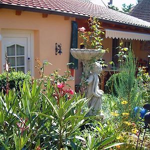 Apartamento Anjas Ferienhaus Freiburg Exterior photo