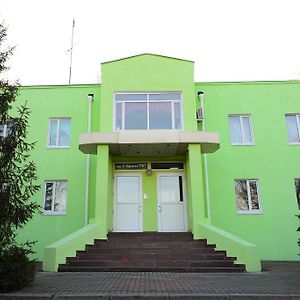 Hotel Uyut Kremenchuk Exterior photo