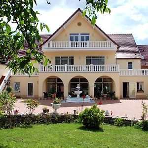 Hotel Haus Toskana Bad Frankenhausen Exterior photo