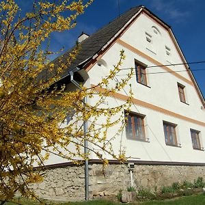 Kozí Farma U Nýdrlů Villa Stara Cervena Voda Exterior photo