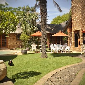Ikwekwezi Guest Lodge And Conference Centre Kempton Park Exterior photo