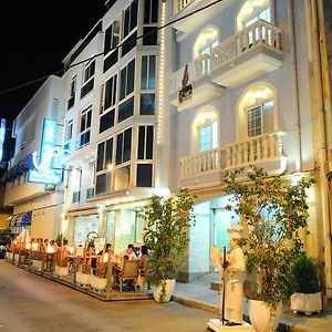 Hotel Hostal Can Marinés Sant Carlos de la Ràpita Exterior photo