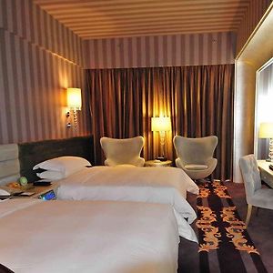 Zhongbao International Hotel Shénzhen Room photo