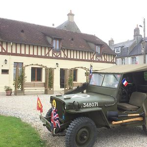 La Maison De Bayeux Bed and Breakfast Exterior photo