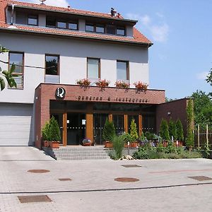 Hotel Penzion Ruland Brno Exterior photo