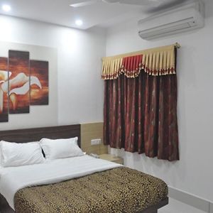 Vinayak Villa, Luxury Service Apartments Bhopal Exterior photo