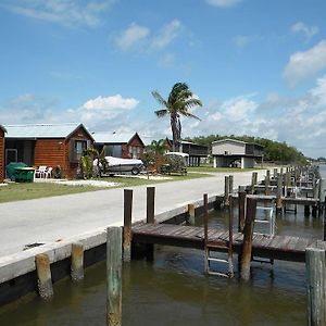 Hotel Glades Haven Cozy Cabins Everglades Exterior photo