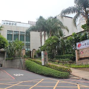 Shan-Yue Hotspring Hotel Taipéi Exterior photo