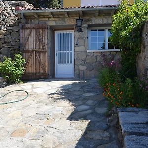 Casa Rural Almanzor Hostal Navarredonda Exterior photo