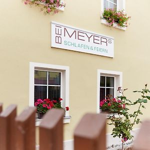 Hotel Bei Meyers Schlafen & Feiern Bohlen  Exterior photo