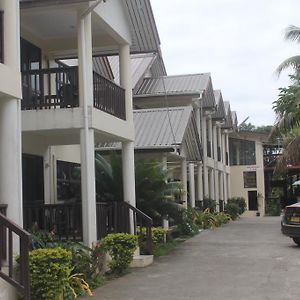 Shalini Garden Hotel & Apartments Sigatoka Exterior photo