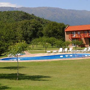 Hotel Campo Las Tinajas Merlo Exterior photo