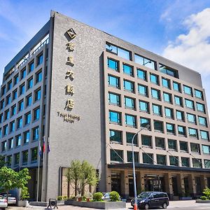 Tsun Huang Hotel Chiayi Exterior photo