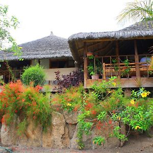 Muyuyo Lodge Ayangue Exterior photo