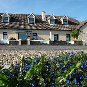 Riverdale Farmhouse Bed and Breakfast Doolin Exterior photo