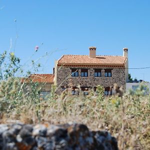 Casas Rurales Mirador Al Castillo Paracuellos Exterior photo