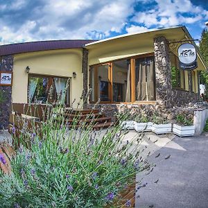 Hotel Penzión ARTin Nitra Exterior photo