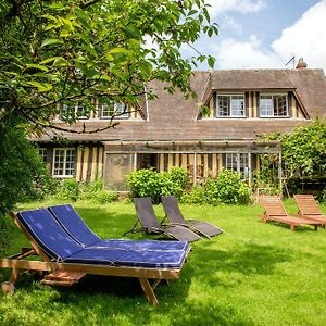 Le Pré Sainte-Anne Villa Offranville Exterior photo