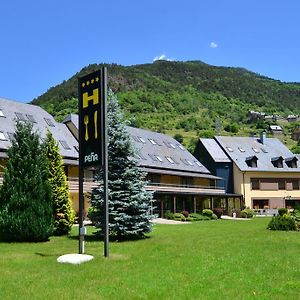 Hotel&Restaurante Peña Arrós Exterior photo